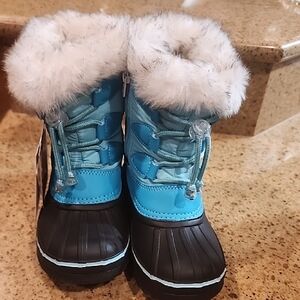 Arctix Island Azure and Black Kids Chalet Boots Size-1 NEW IN BOX.